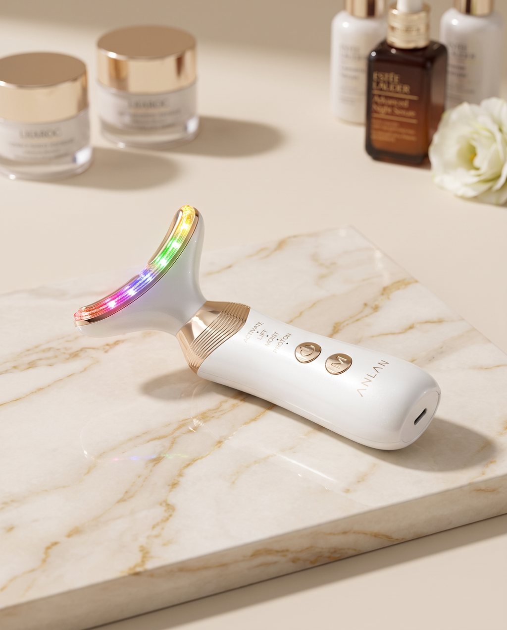 Vellura Sculpt microcurrent neck and jaw wand — studio